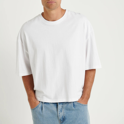 kupować Czarny, kształtowy, wycięty, graficzny t-shirt T-shirt męski, ciężki, bawełniany, wycięty w pudełku, fit, krótkie rękawy, t-shirt z uprawą online manufacture