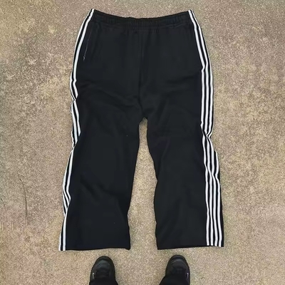 360Gsm 400Gsm francuskie spodenki Terry z niestandardowymi paskami i stylem Flare Stacked Baggy